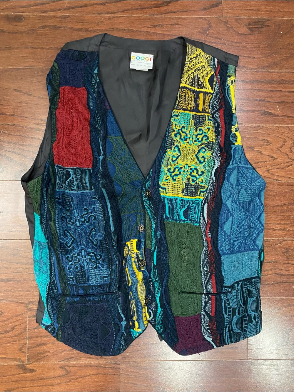 Vintage COOGI 3D Knit Sweater Vest Mens L Multicoloured Waistcoat Cardigan